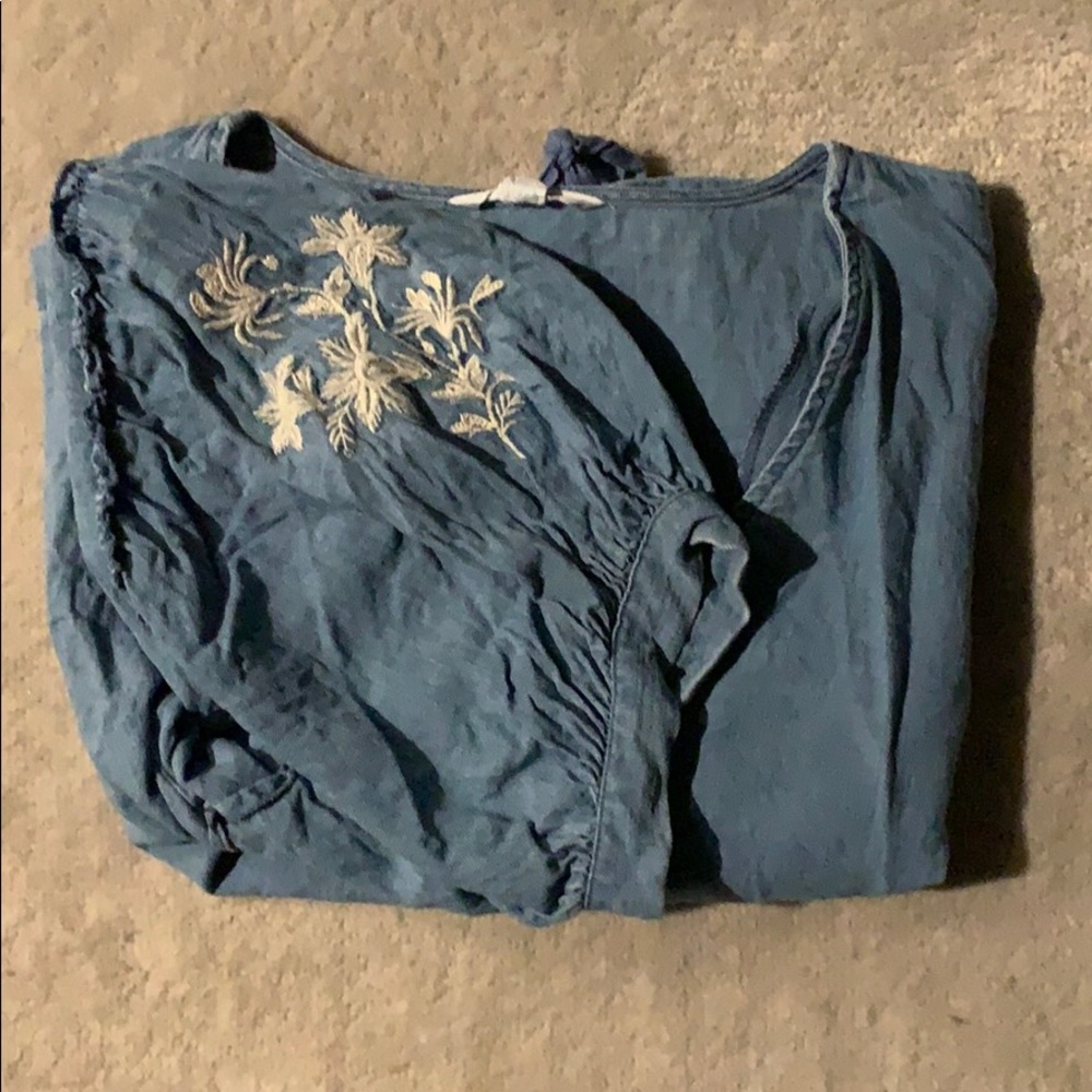 AE Chambray Ballon-Sleeve Top